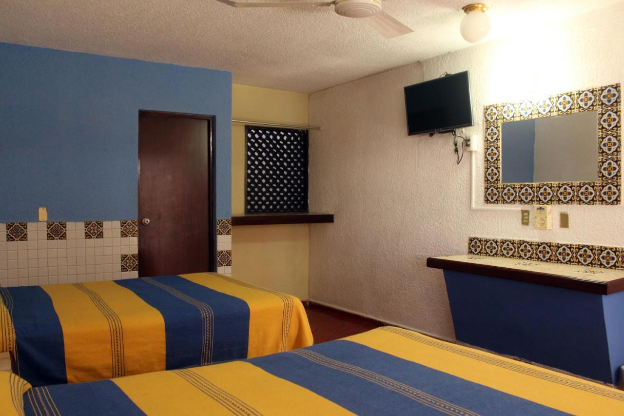 Hotel California 3*